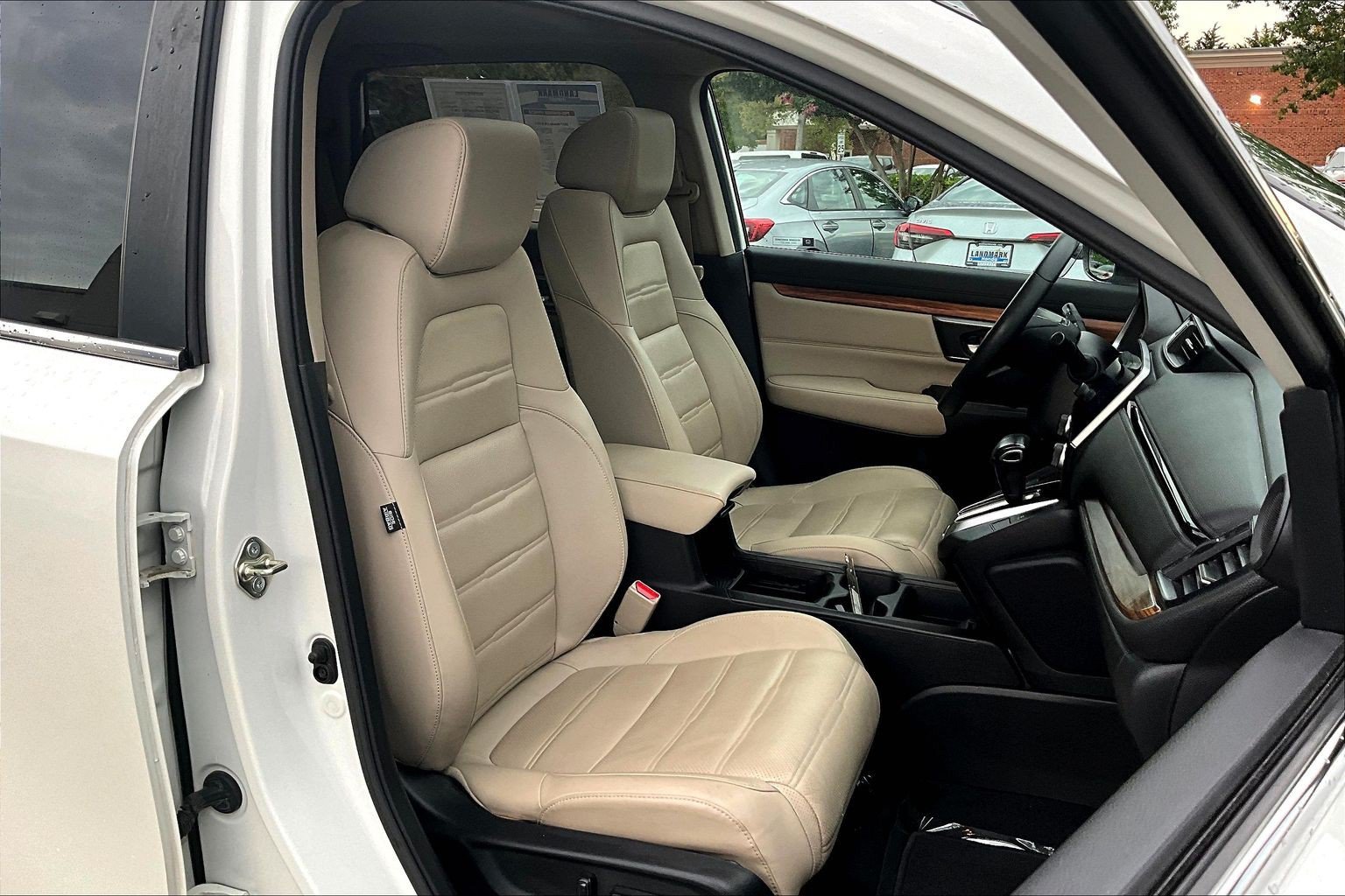 Used 2017 Honda CR-V EX-L image 7