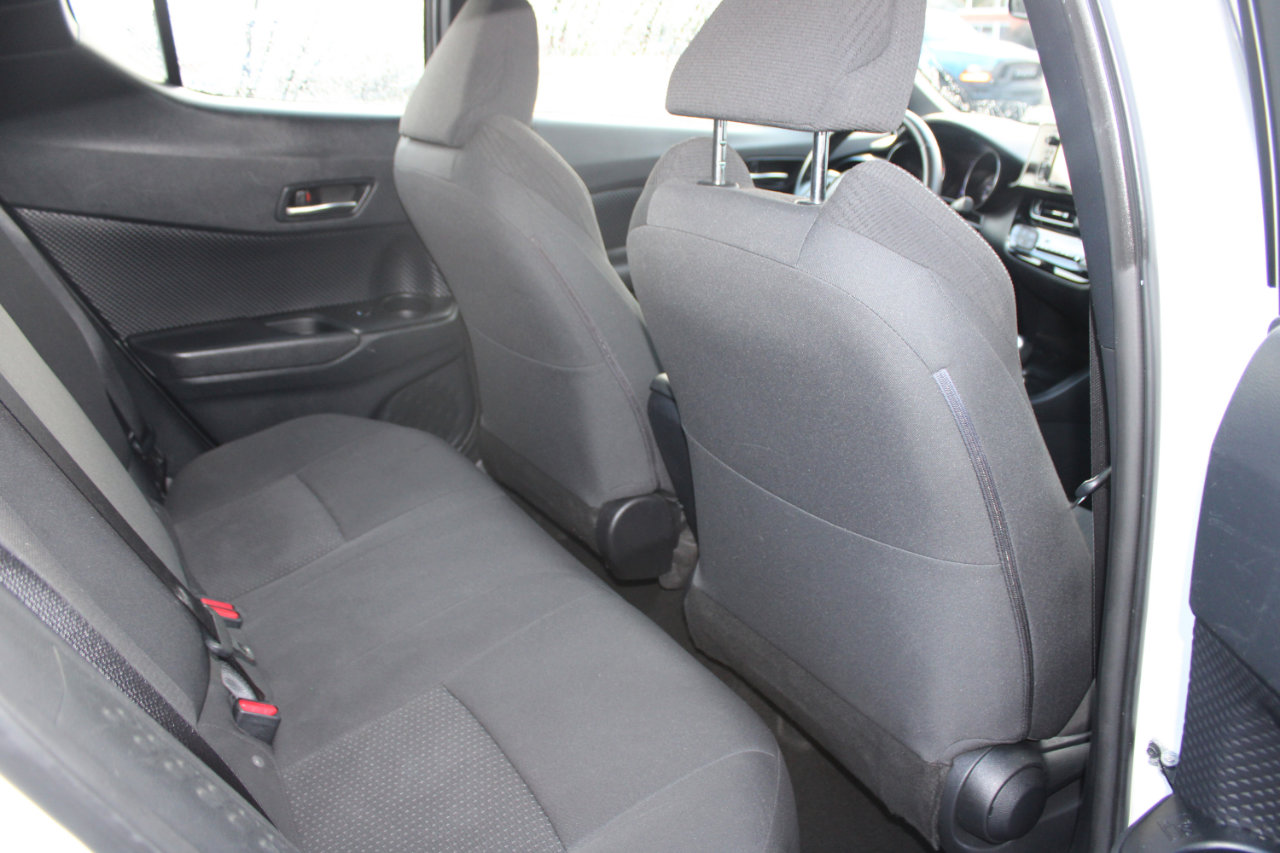 Used 2018 Toyota C-HR image 14