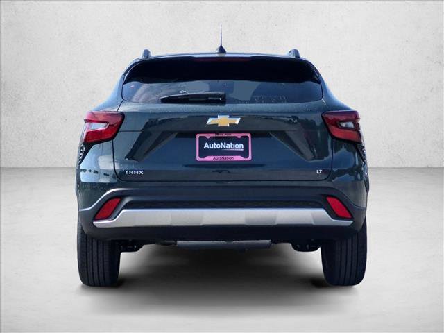 New 2026 Chevrolet Trax LT w/ Driver Confidence Package FWD image 8