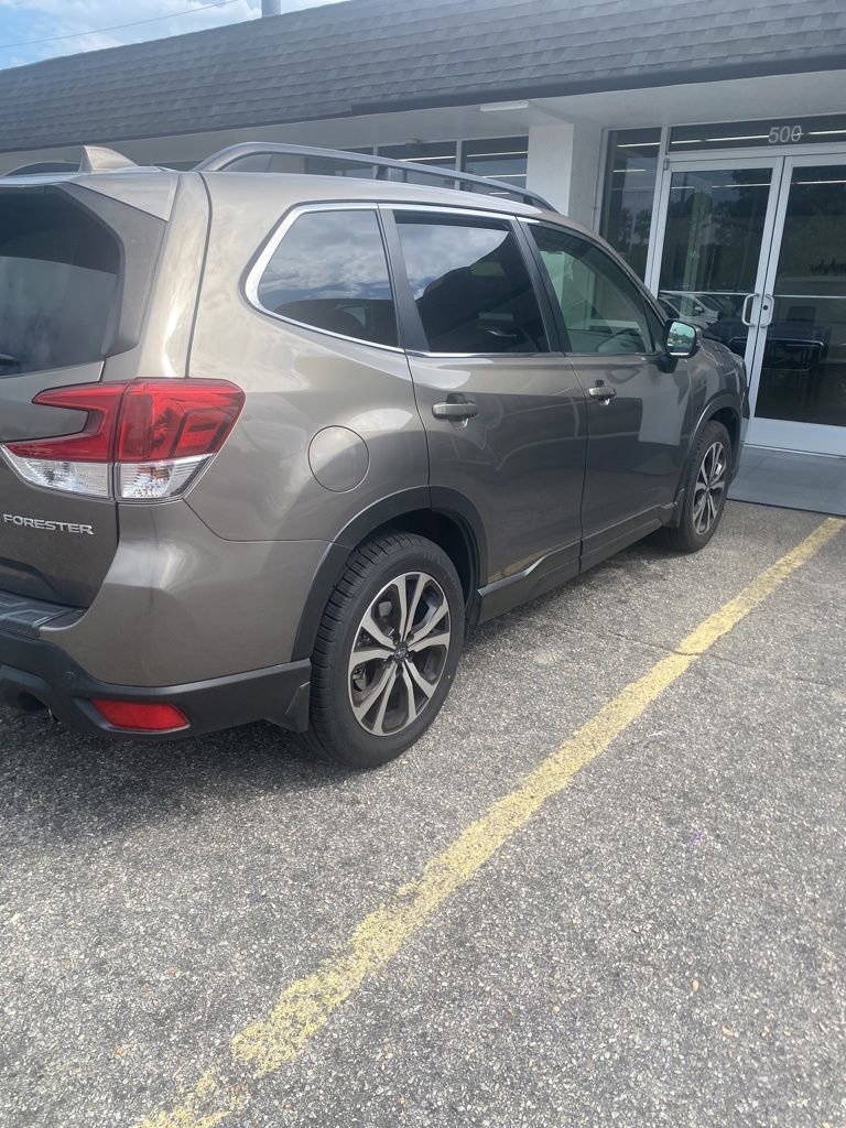 Used 2020 Subaru Forester Limited AWD/4WD image 3