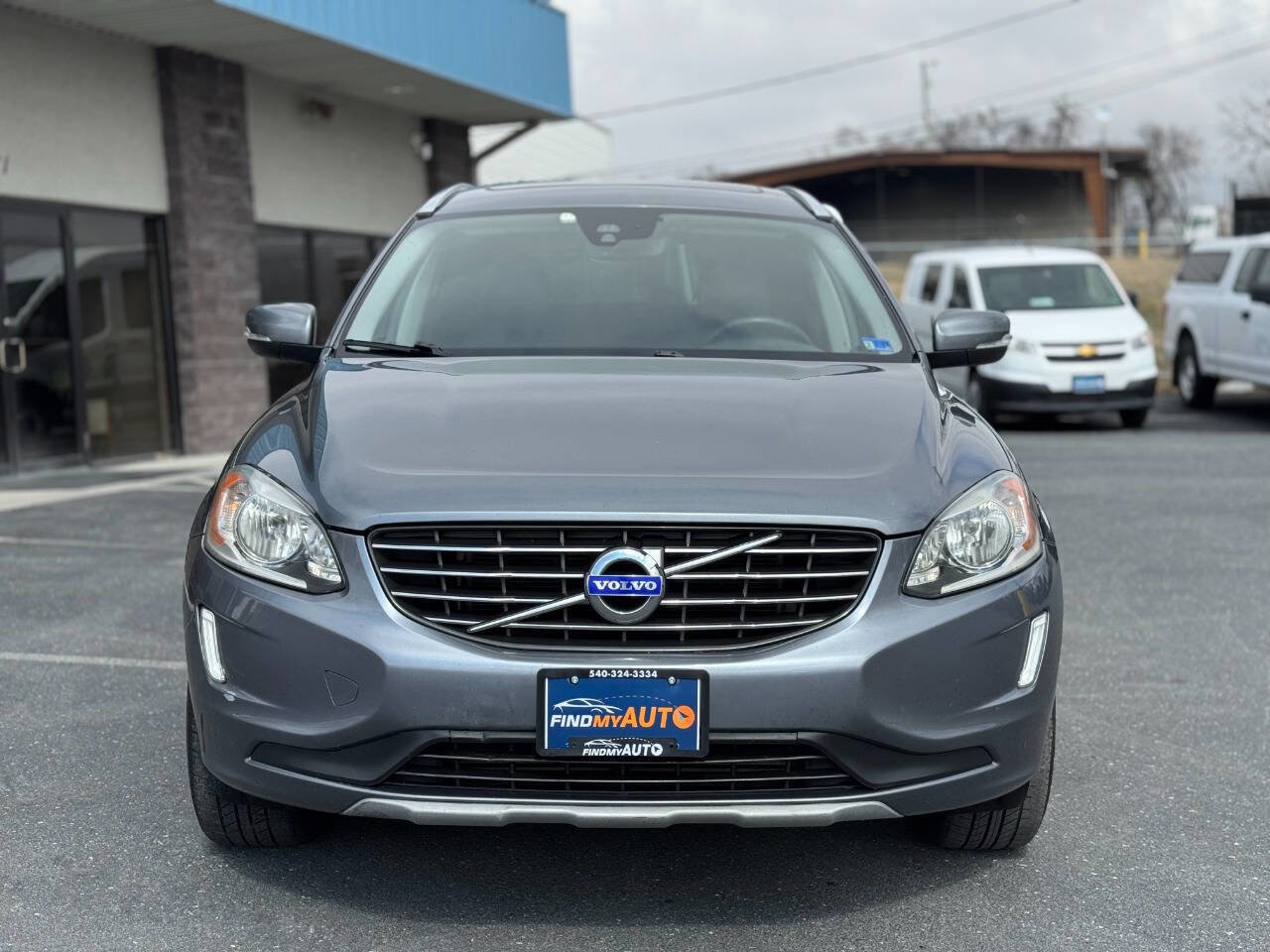 Used 2017 Volvo XC60 T5 Inscription image 41
