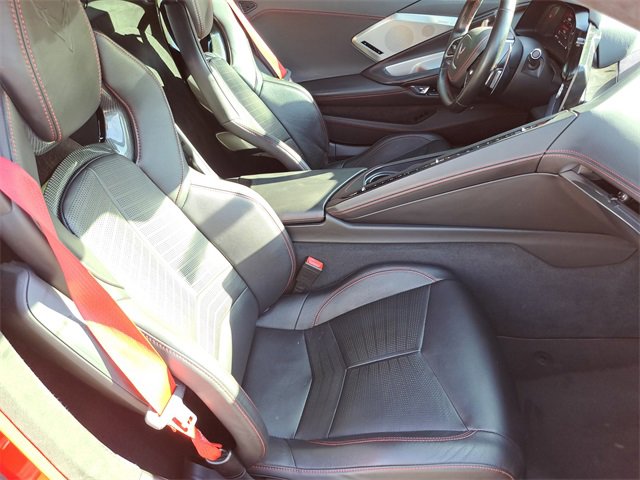 Used 2020 Chevrolet Corvette Stingray Premium Cpe w/ 3LT Preferred Equipment Group image 22