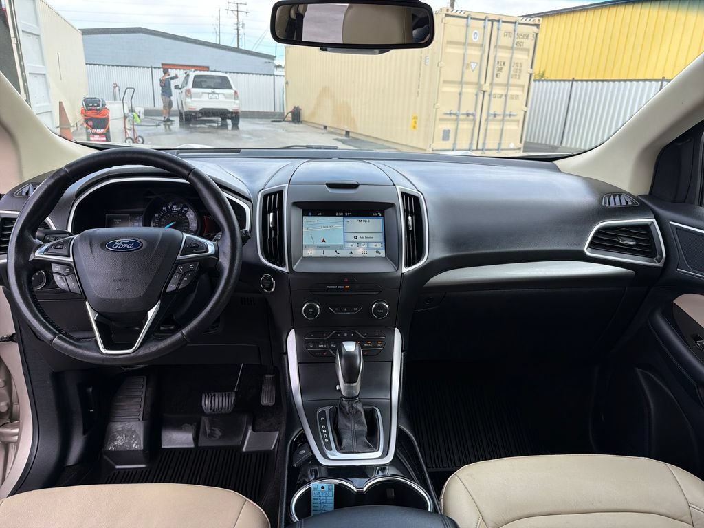 Used 2018 Ford Edge SEL w/ Equipment Group 201A AWD/4WD image 12