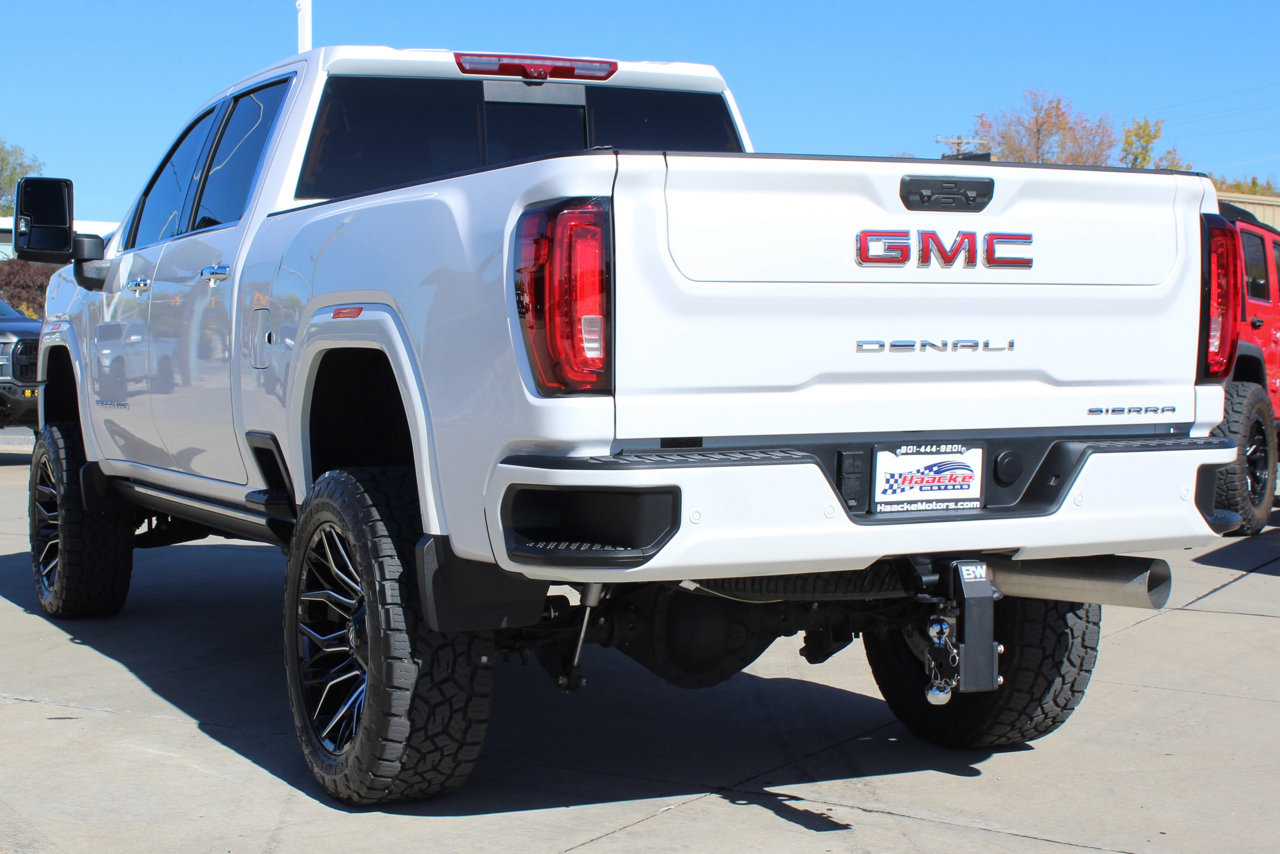 Used 2022 GMC Sierra 3500 Denali w/ Denali Ultimate Package image 29