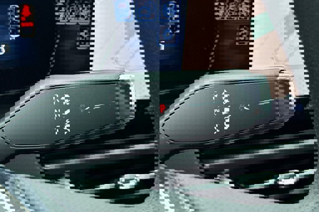 New 2026 Chevrolet Equinox EV LT w/ LPO, Blackout Package image 22