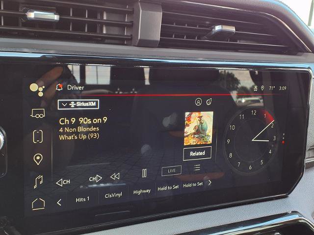 Used 2026 GMC Sierra 2500 AT4 w/ AT4 Premium Plus Package image 7