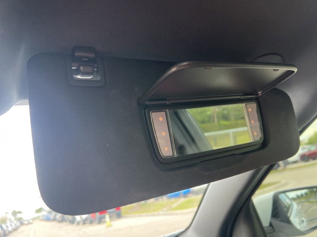 Used 2022 Chevrolet Equinox RS image 64