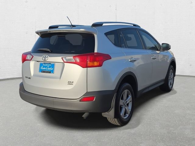 Used 2015 Toyota RAV4 XLE AWD/4WD image 5