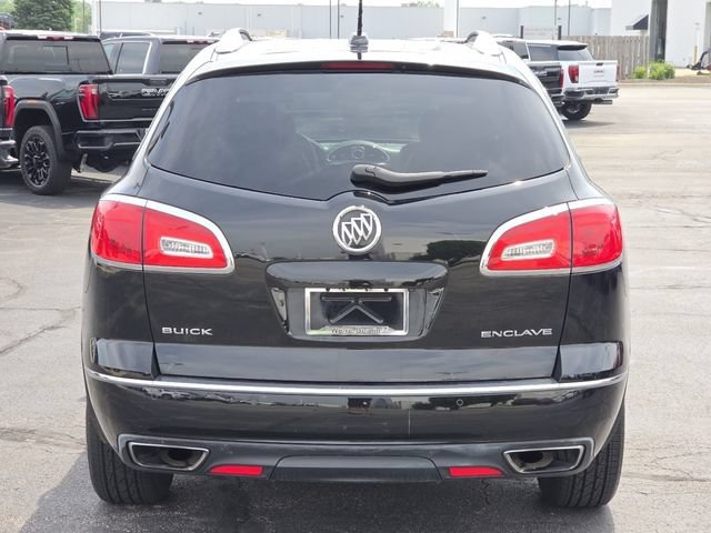Used 2017 Buick Enclave Leather FWD image 18