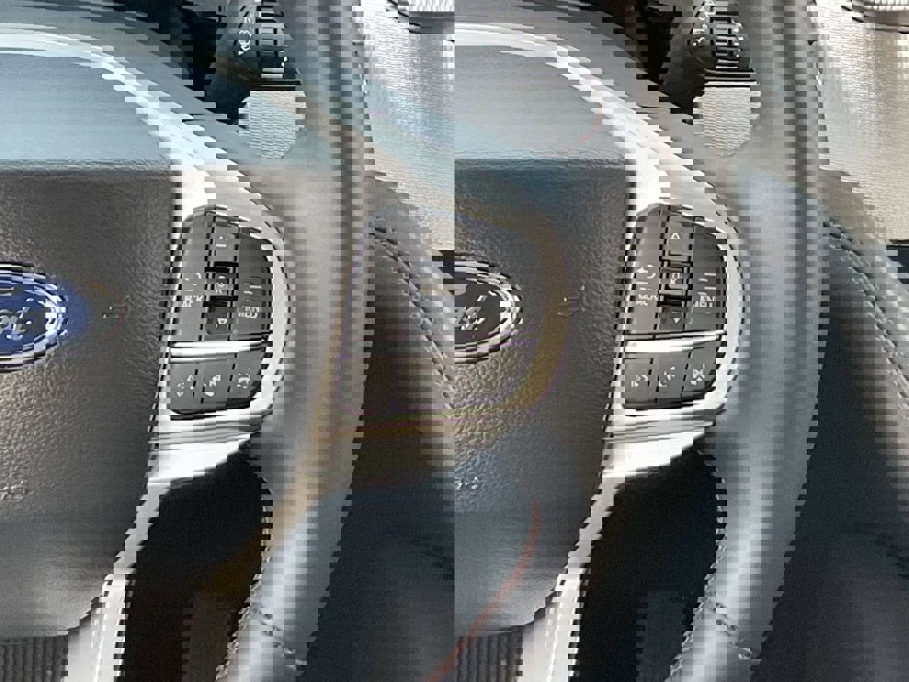 Certified 2025 Ford Explorer Active image 21