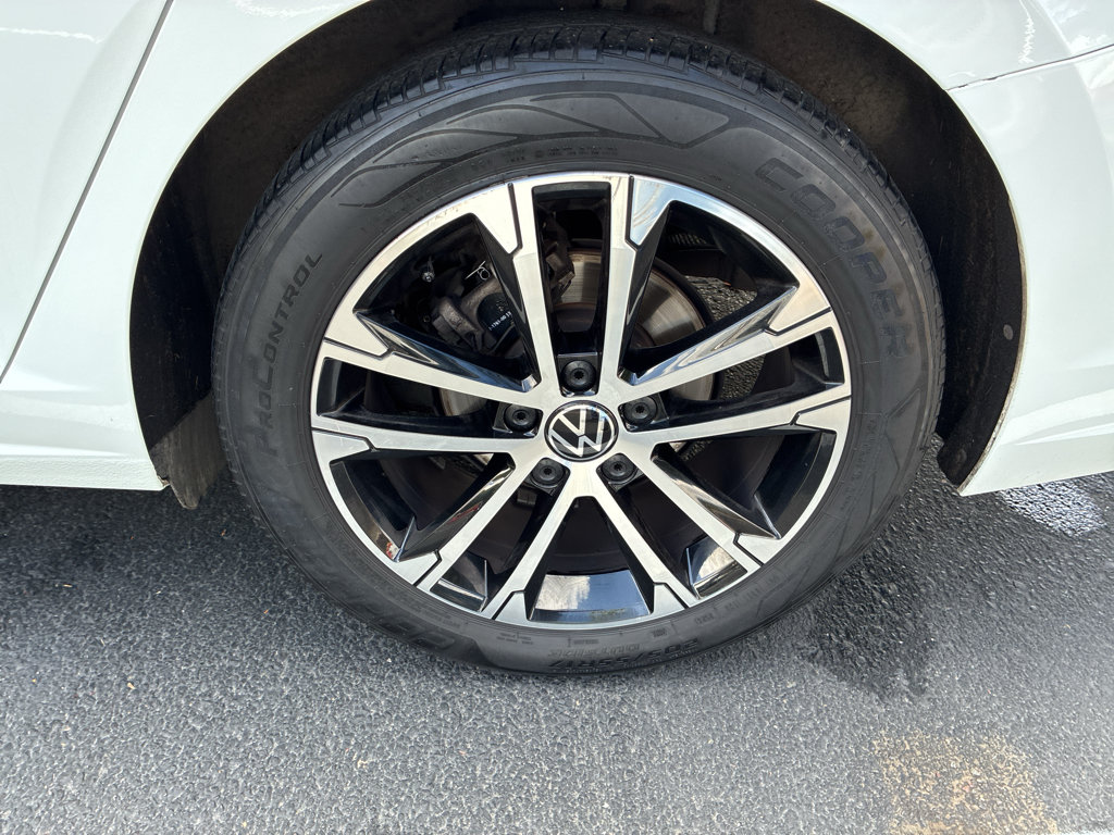 Used 2023 Volkswagen Jetta Sport FWD image 12
