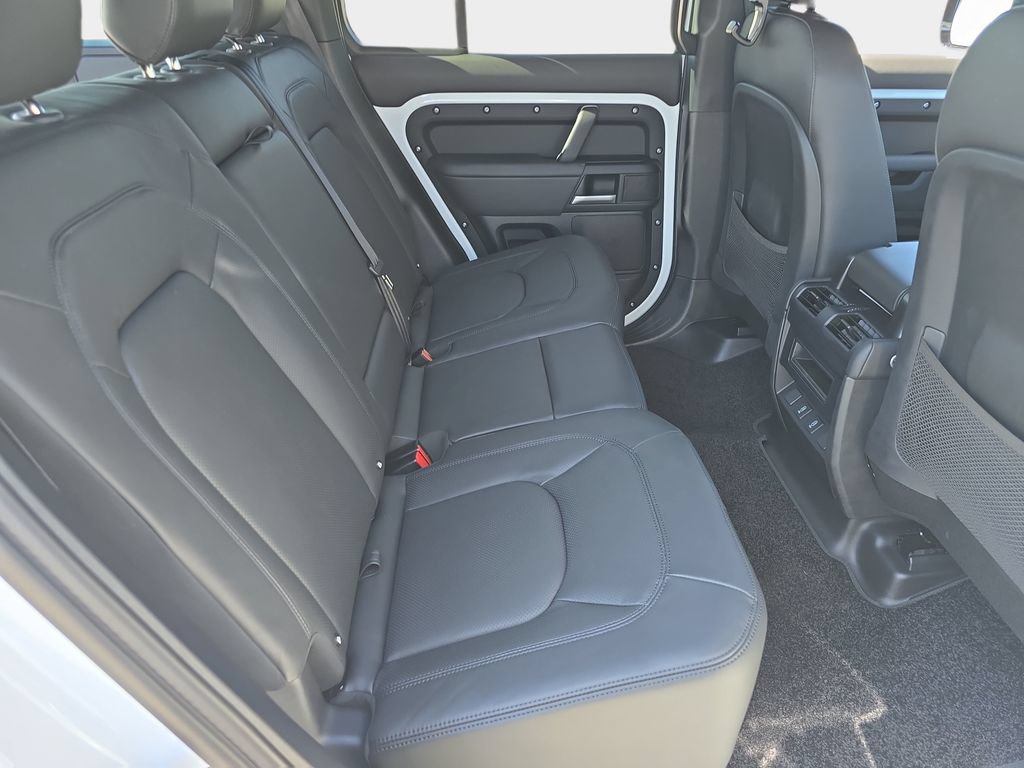New 2026 Land Rover Defender 110 S AWD/4WD image 11