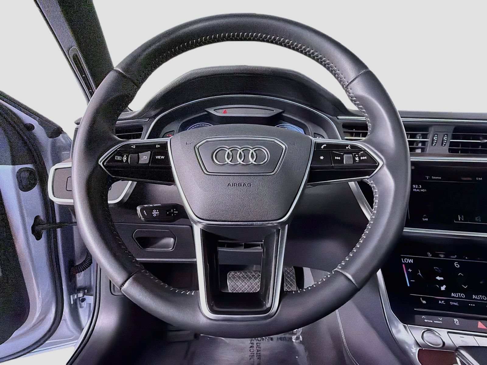 Used 2019 Audi A6 3.0T Premium Plus w/ Premium Plus Package AWD/4WD image 11