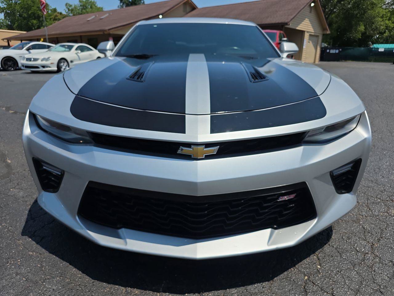 Used 2017 Chevrolet Camaro SS RWD image 12