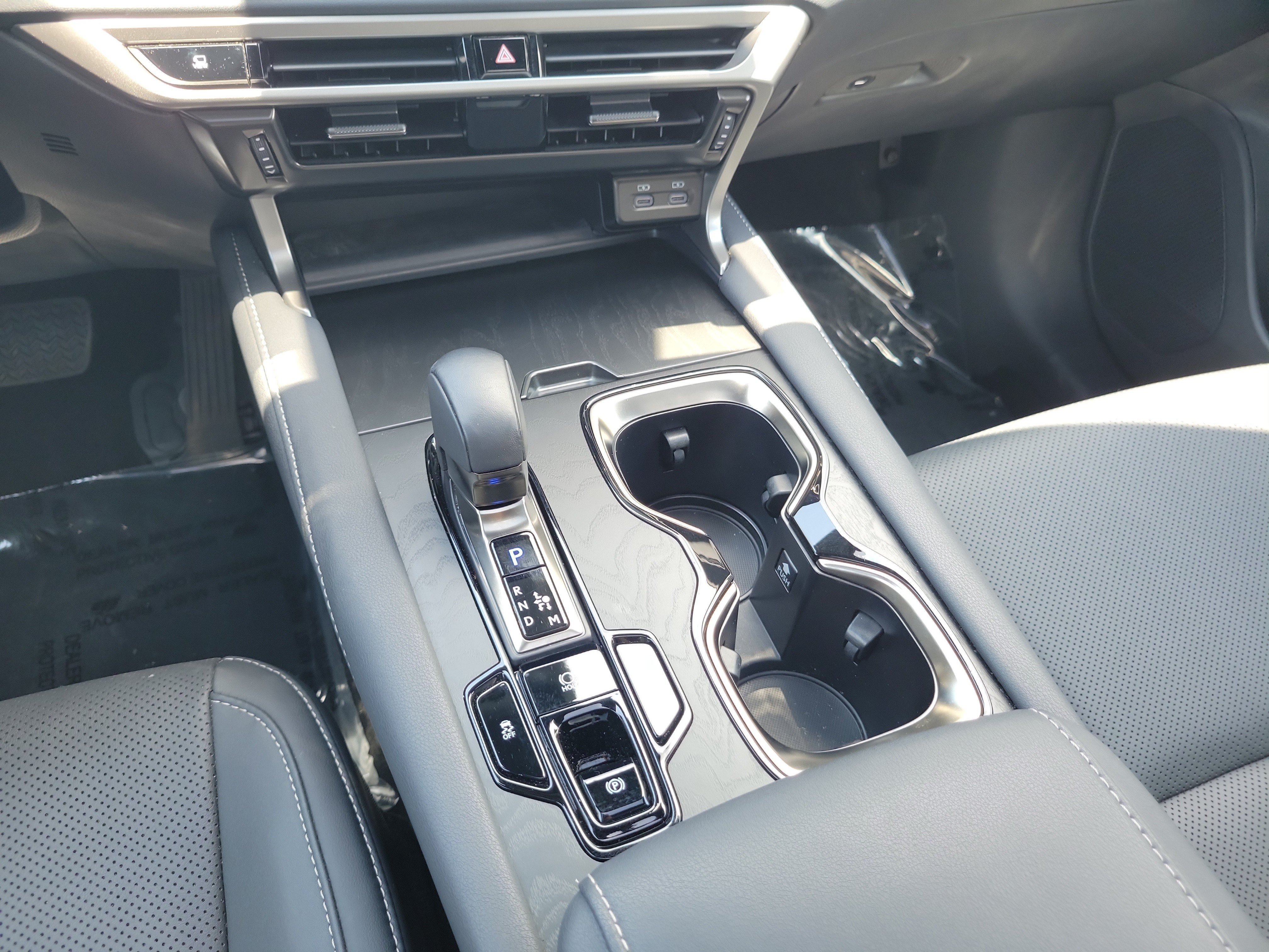 Certified 2025 Lexus RX 350 Premium w/ Accessory Package (Z1) FWD image 18