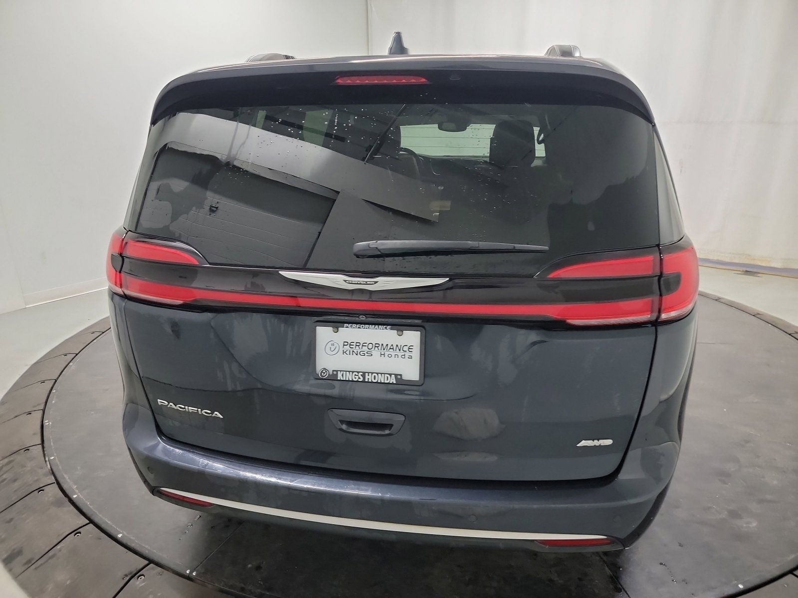 Used 2021 Chrysler Pacifica Pinnacle image 8