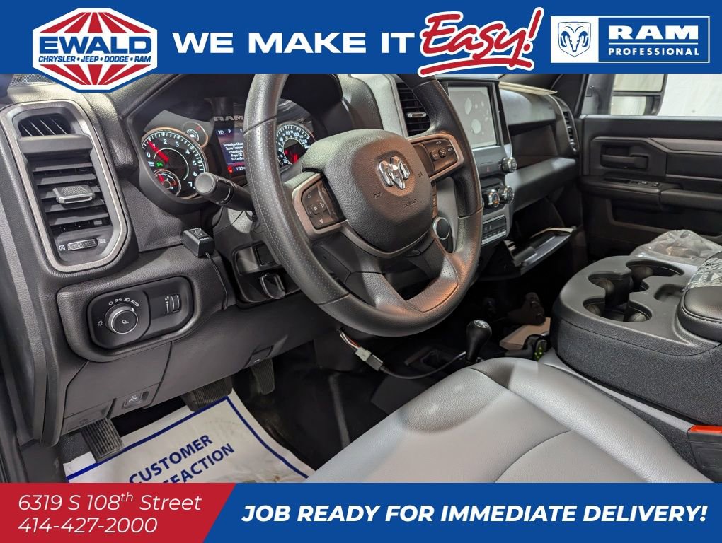 New 2024 RAM 2500 Tradesman w/ Chrome Appearance Group image 6