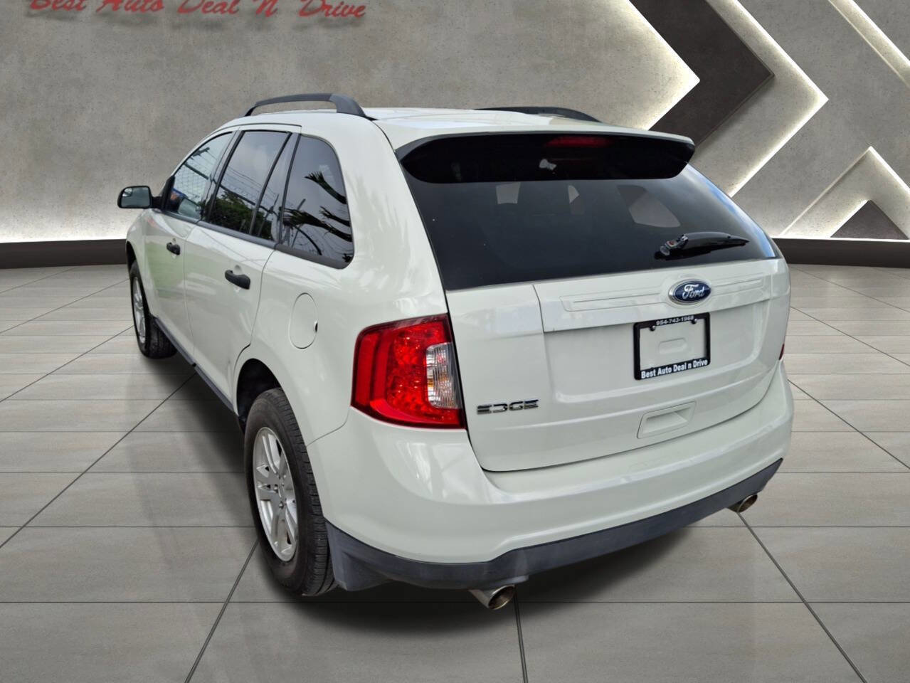 Used 2012 Ford Edge SE image 5