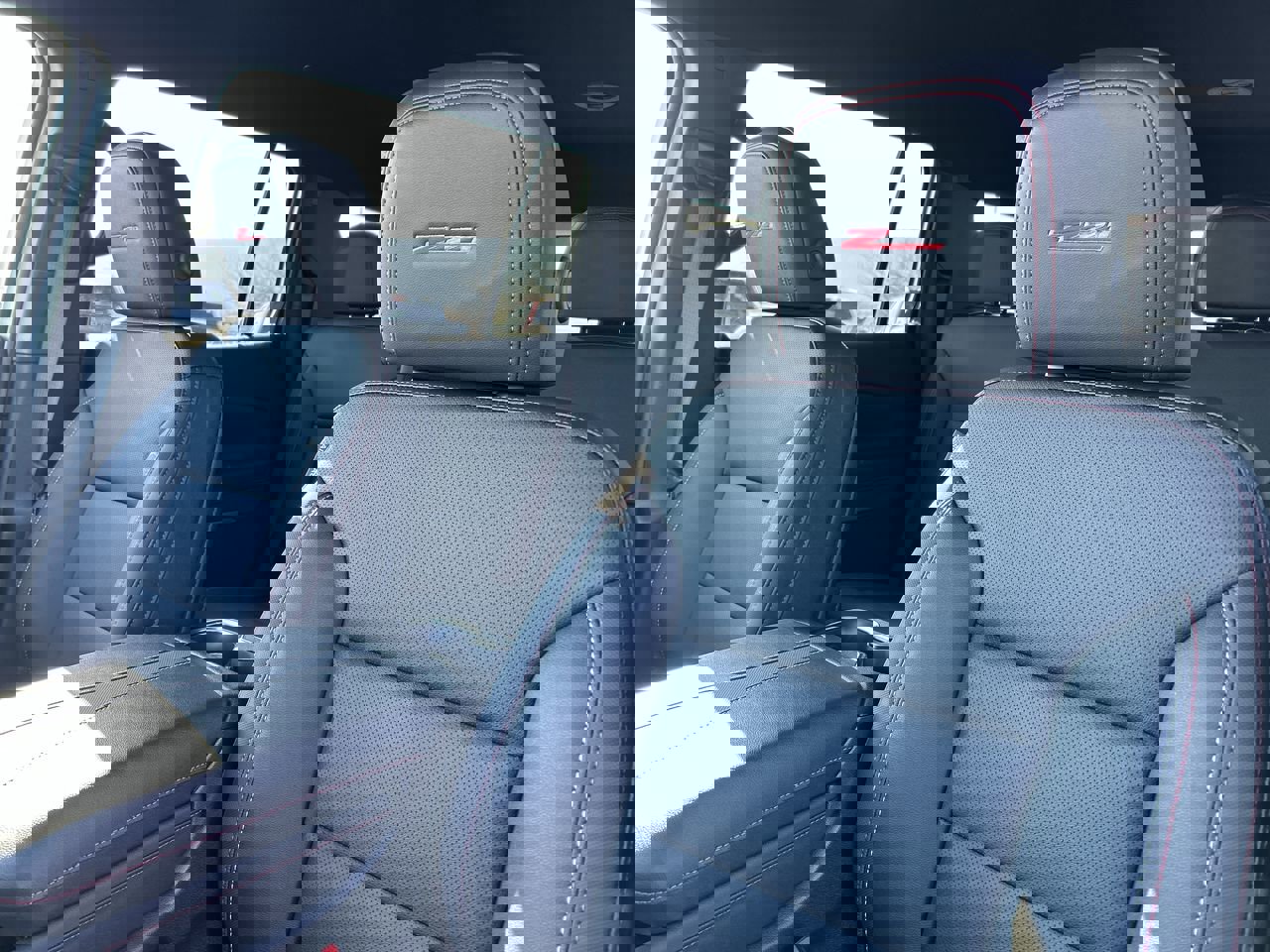 New 2026 Chevrolet Traverse Z71 w/ Driver Confidence Package image 23