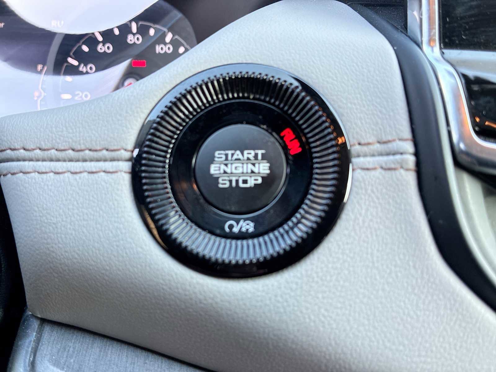 Used 2022 Jeep Compass Limited w/ Sun and Sound Group image 16