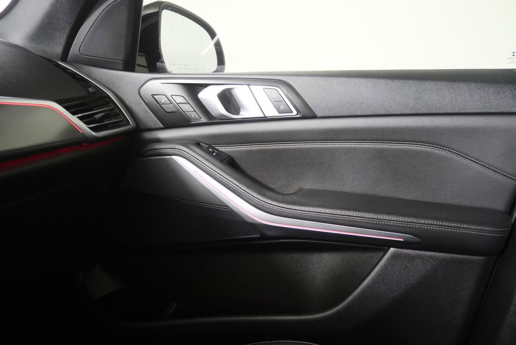Used 2019 BMW X5 xDrive40i w/ Luxury Seating Package image 27
