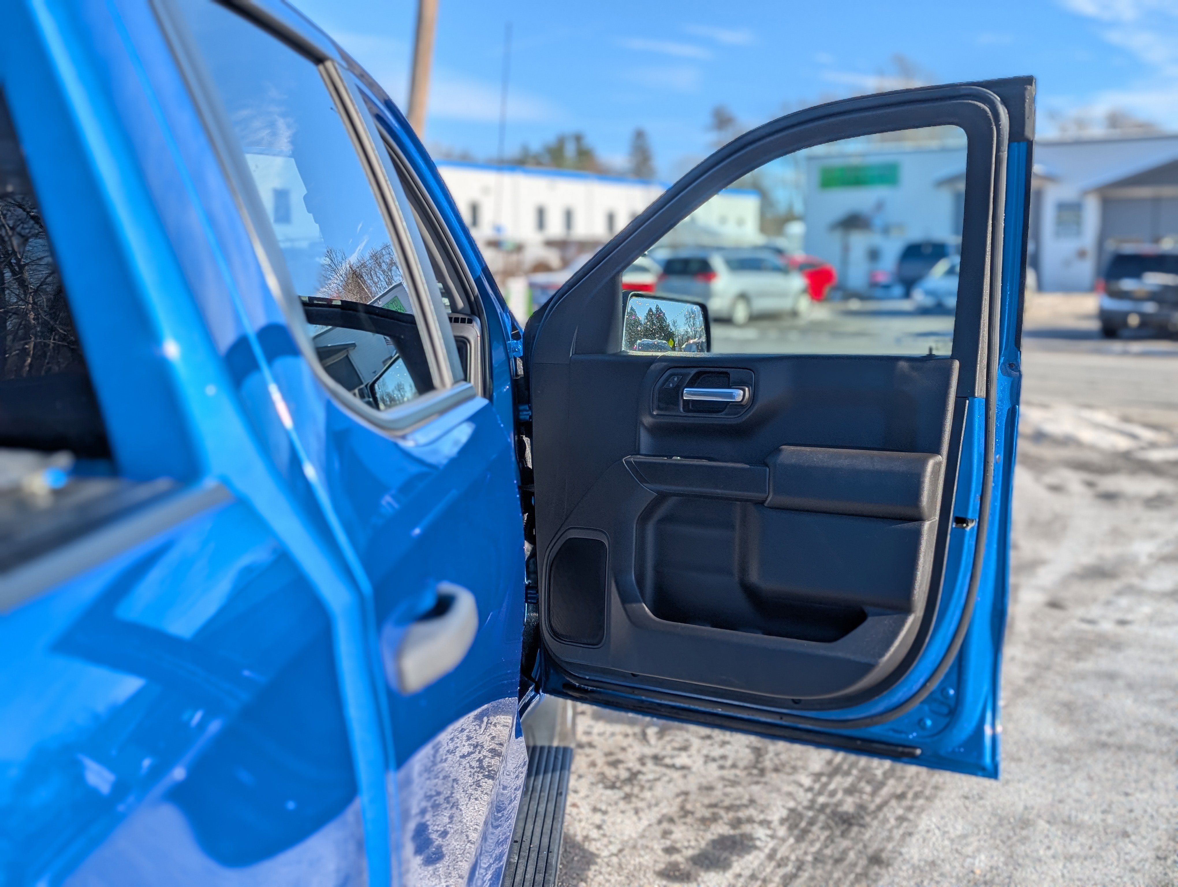 Certified 2022 Chevrolet Silverado 1500 Custom w/ LPO, Dark Essentials Package image 38