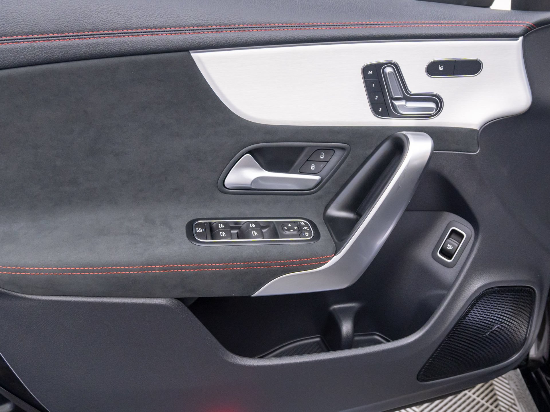 New 2026 Mercedes-Benz CLA 250 4MATIC image 14