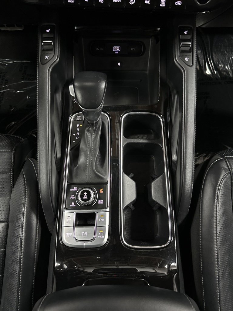 Used 2022 Kia Telluride SX w/ SX Prestige Package image 24