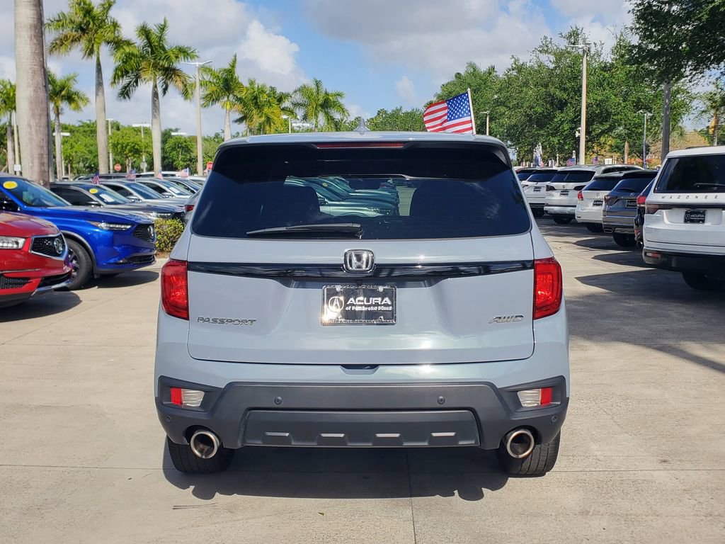 Used 2024 Honda Passport EX-L image 6