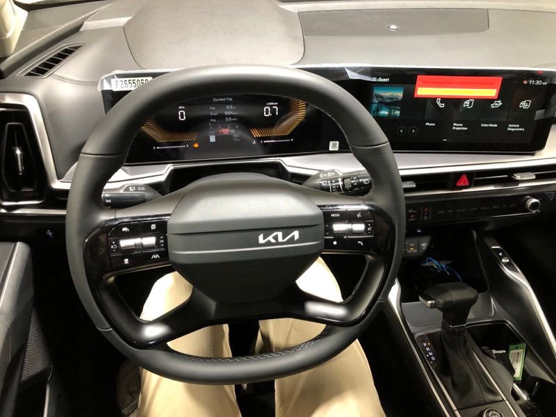 New 2026 Kia Sorento S w/ S Panoramic Sunroof Package image 27