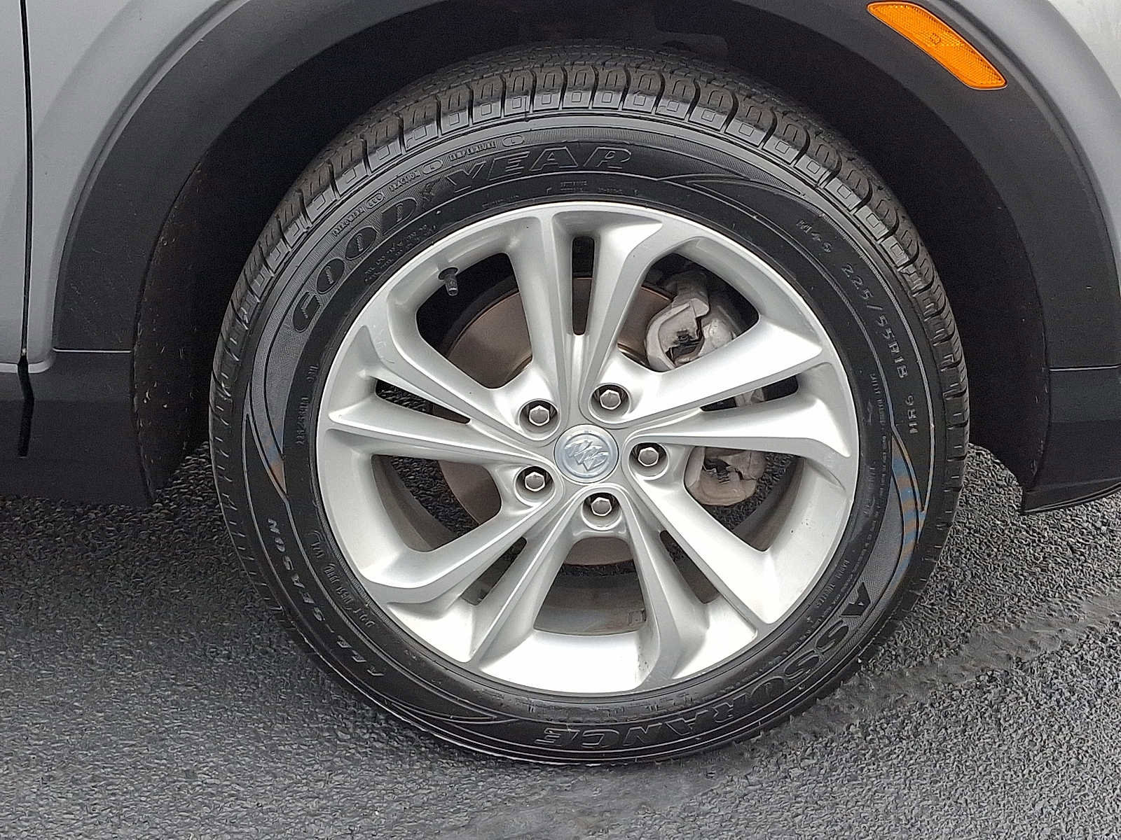 Certified 2023 Buick Encore GX Preferred w/ Cold Weather Comfort Package image 8