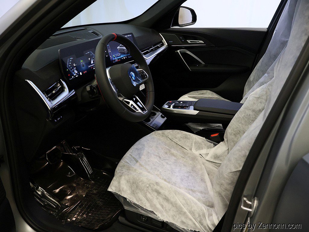 New 2026 BMW X1 M35i w/ Technology Package AWD/4WD image 11