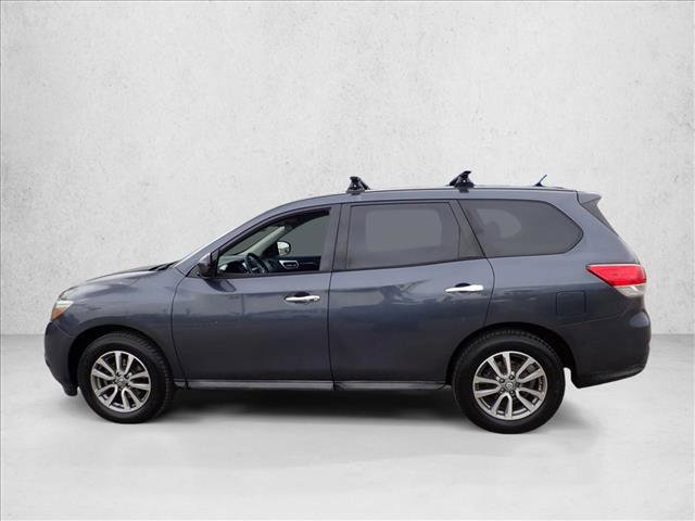 Used 2013 Nissan Pathfinder S image 2