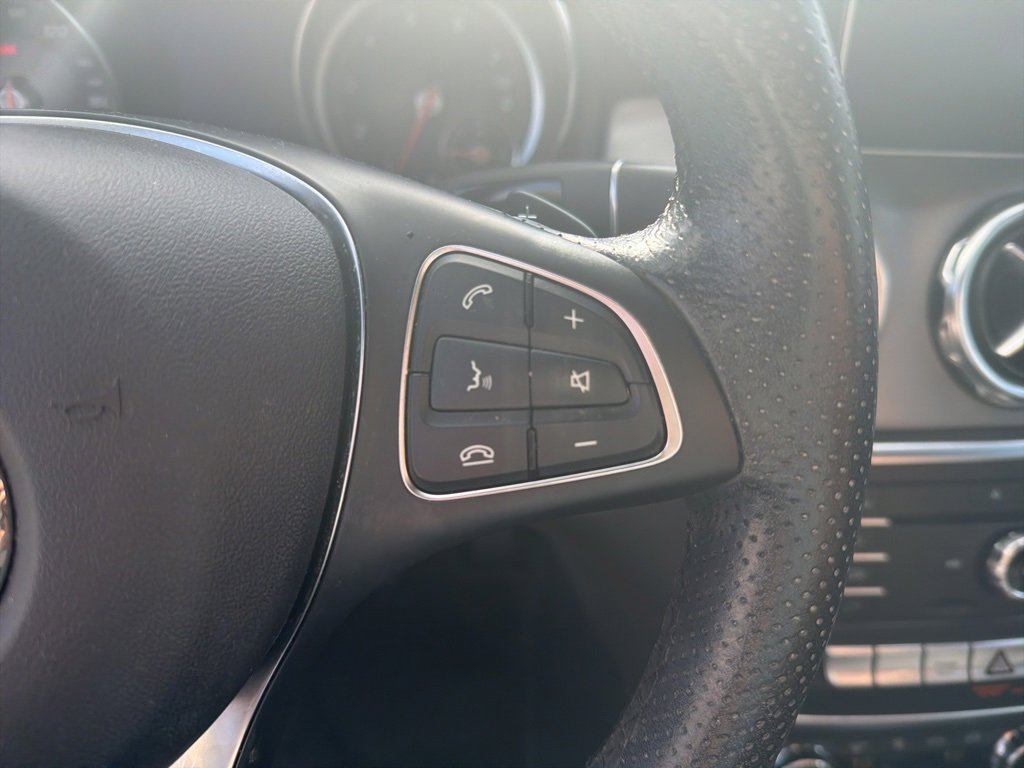 Used 2019 Mercedes-Benz GLA 250 image 17