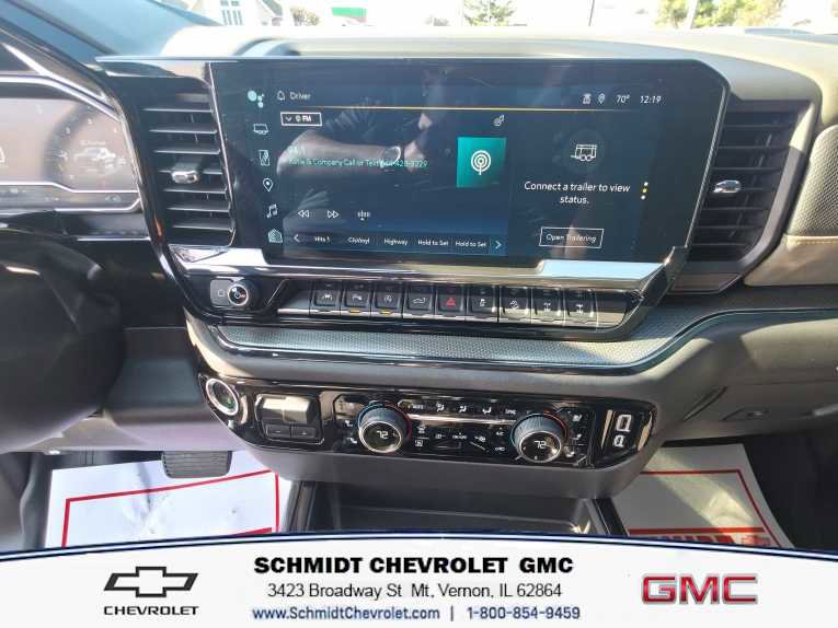 Used 2024 Chevrolet Silverado 1500 ZR2 image 15