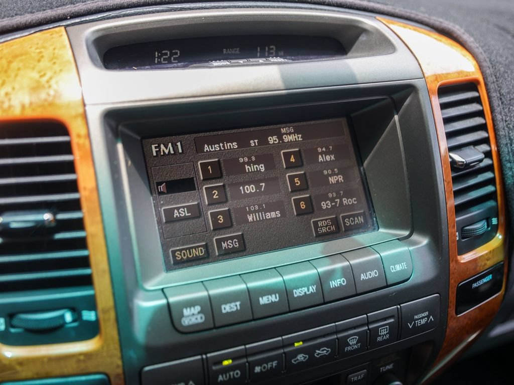 Used 2004 Lexus GX 470 AWD/4WD image 23