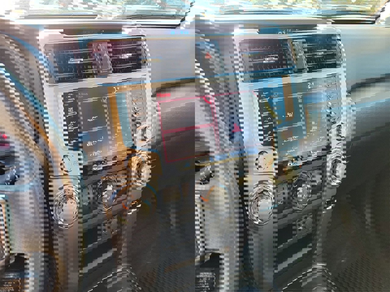 Used 2023 Toyota 4Runner SR5 image 22