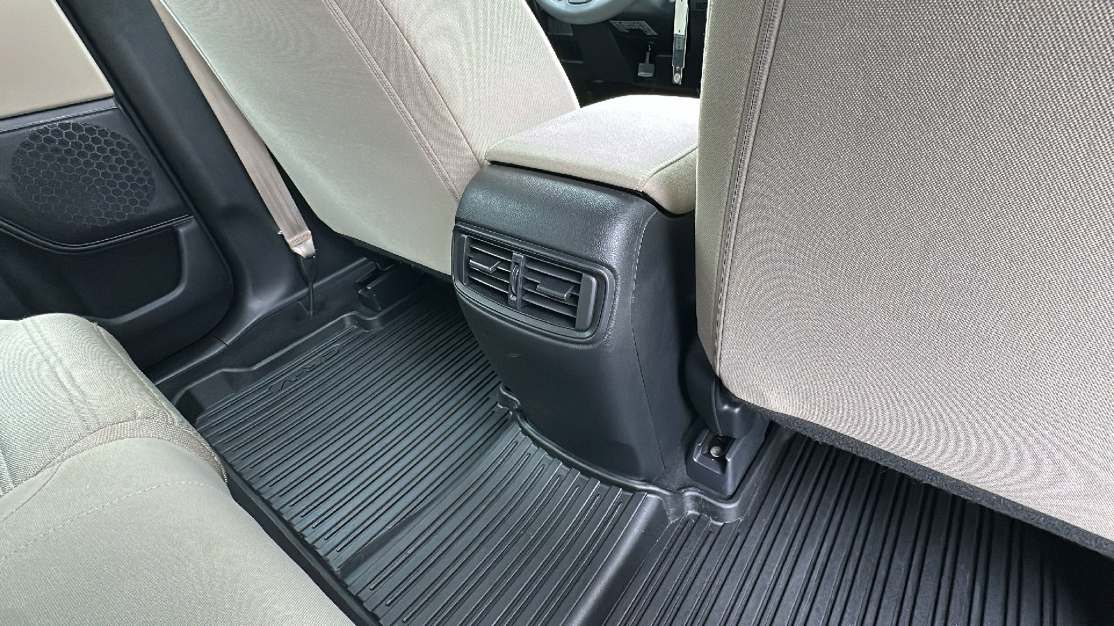 Used 2017 Honda CR-V LX image 26