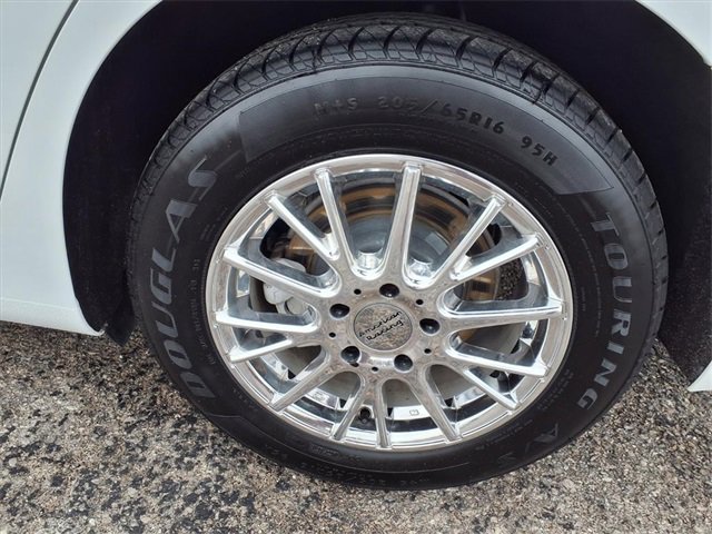 Used 2018 Chevrolet Malibu LS image 41