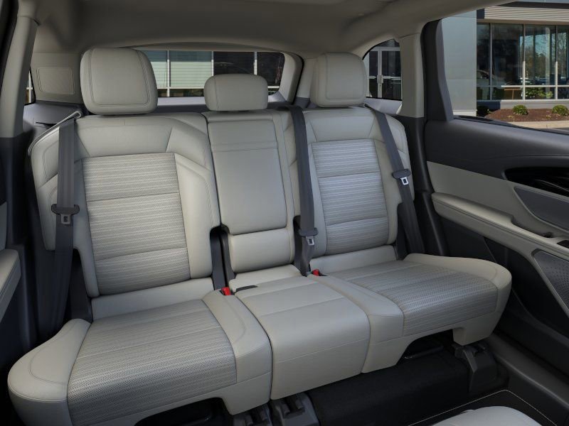 New 2026 Lincoln Nautilus Reserve image 11