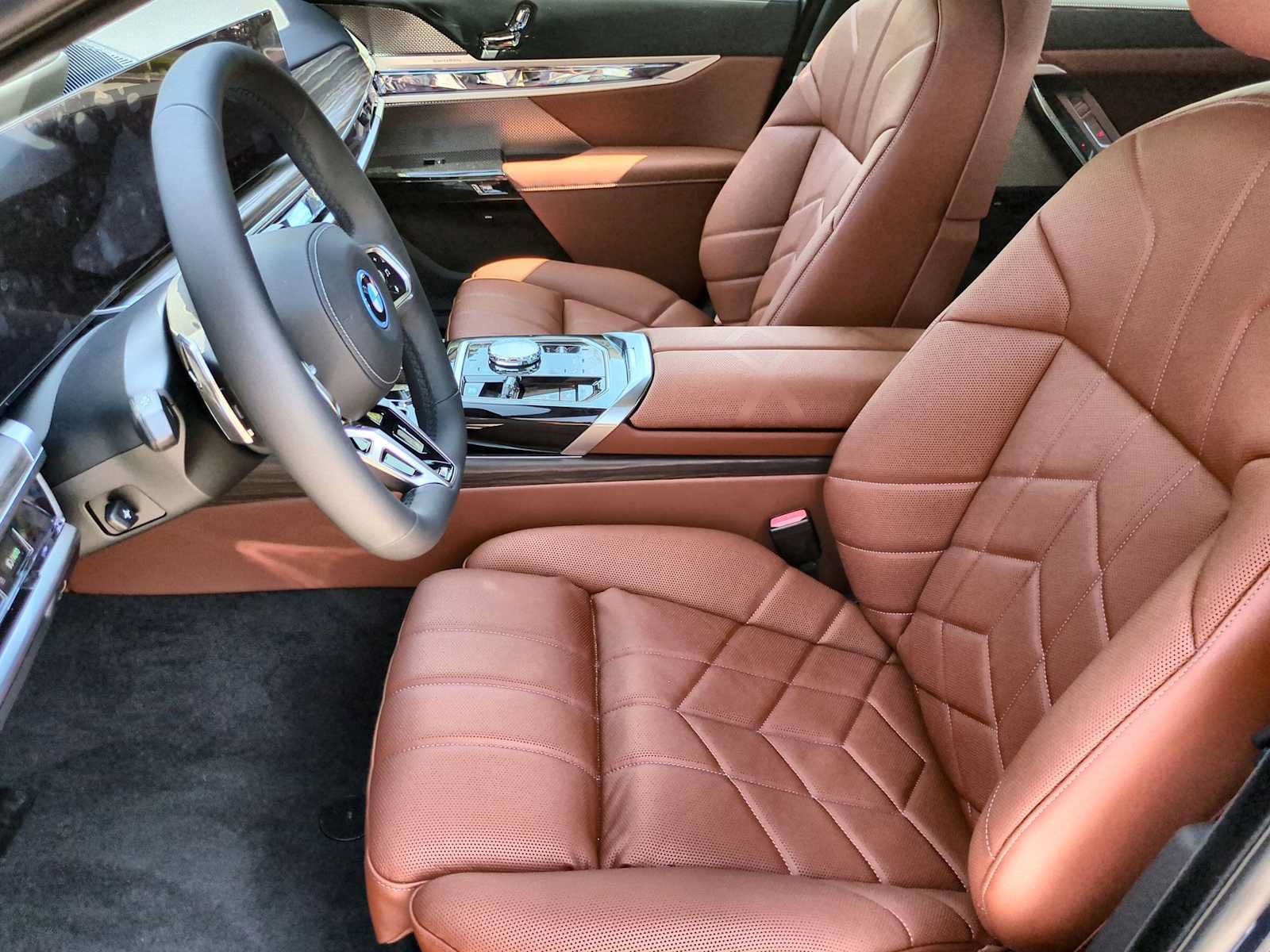New 2026 BMW i7 xDrive60 AWD/4WD image 16