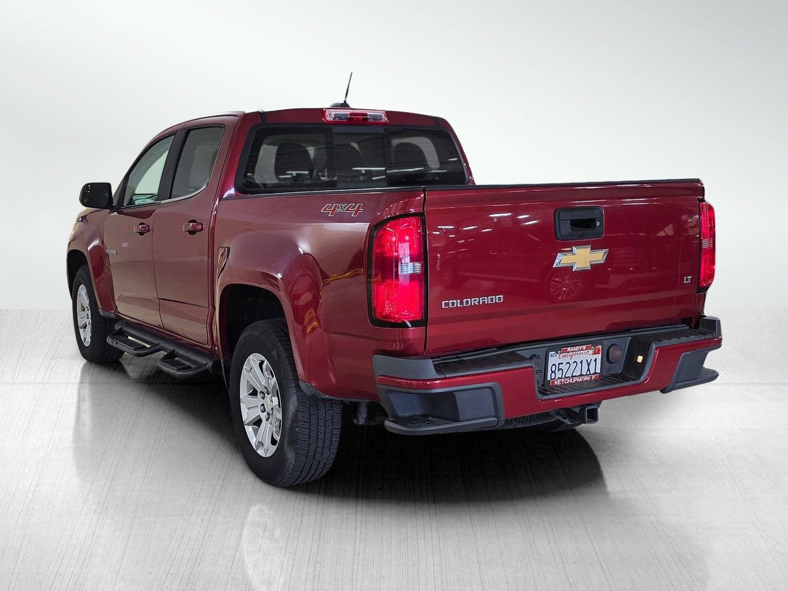 Used 2016 Chevrolet Colorado LT w/ LT Convenience Package AWD/4WD image 2