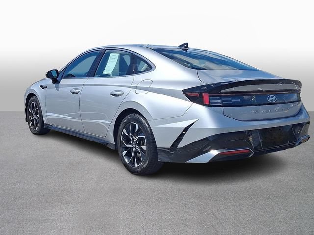 Used 2025 Hyundai Sonata SEL FWD image 6