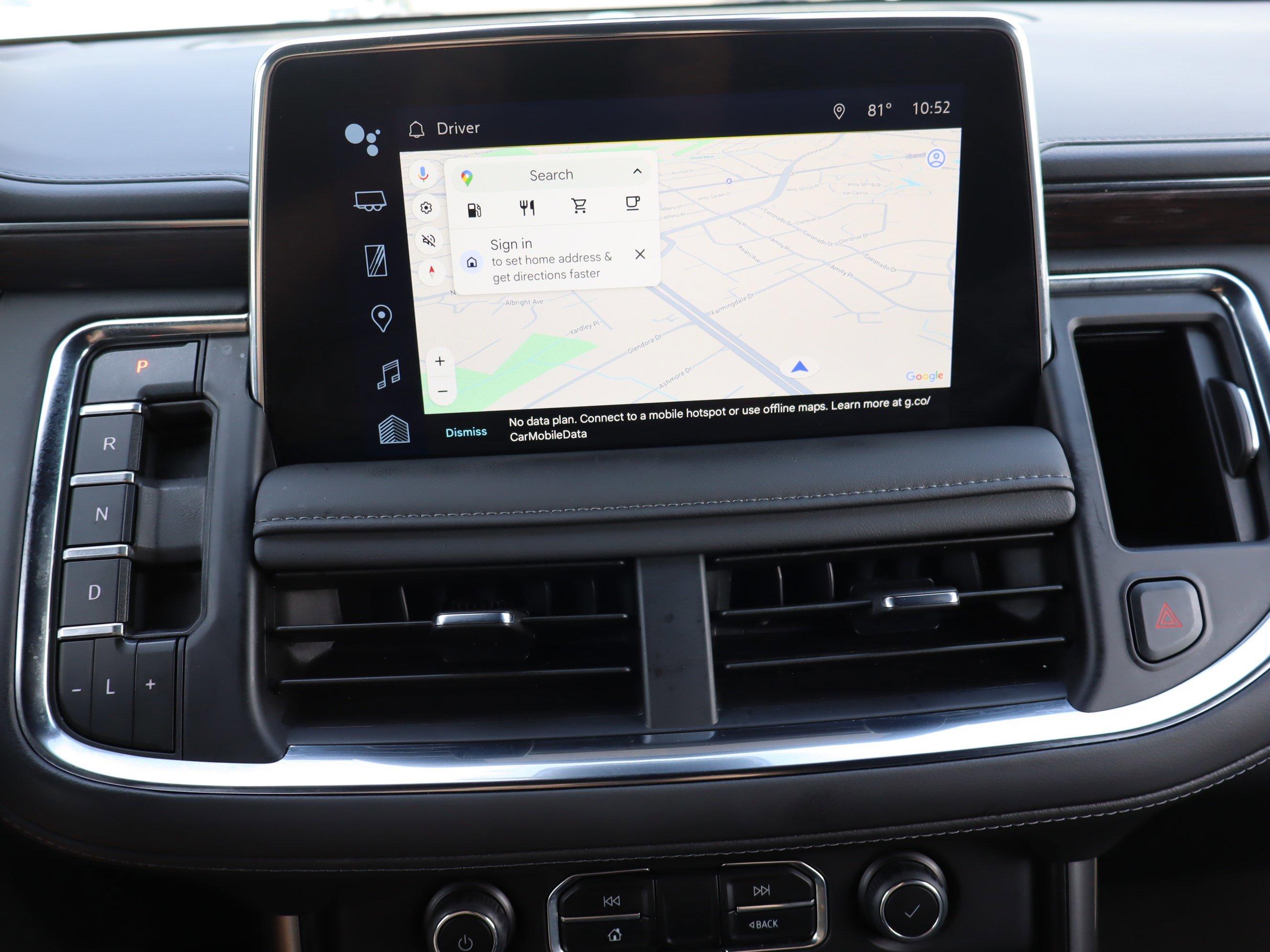 Used 2024 Chevrolet Suburban Z71 w/ Luxury Package image 29