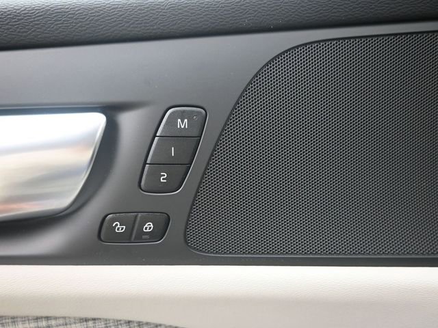 Used 2024 Volvo S60 B5 Core w/ Climate Package image 26