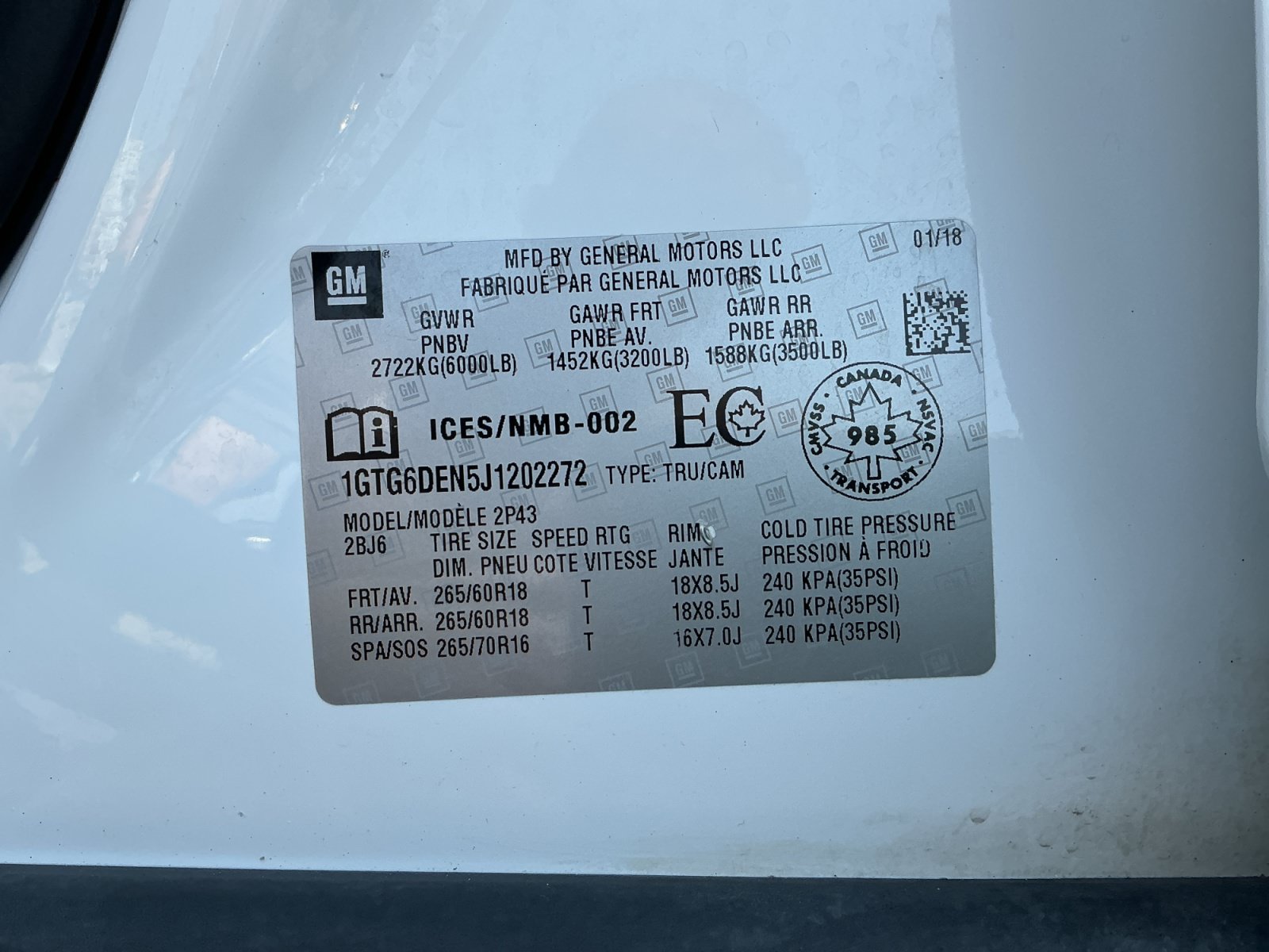 Used 2018 GMC Canyon SLT w/ Driver Alert Package AWD/4WD image 17