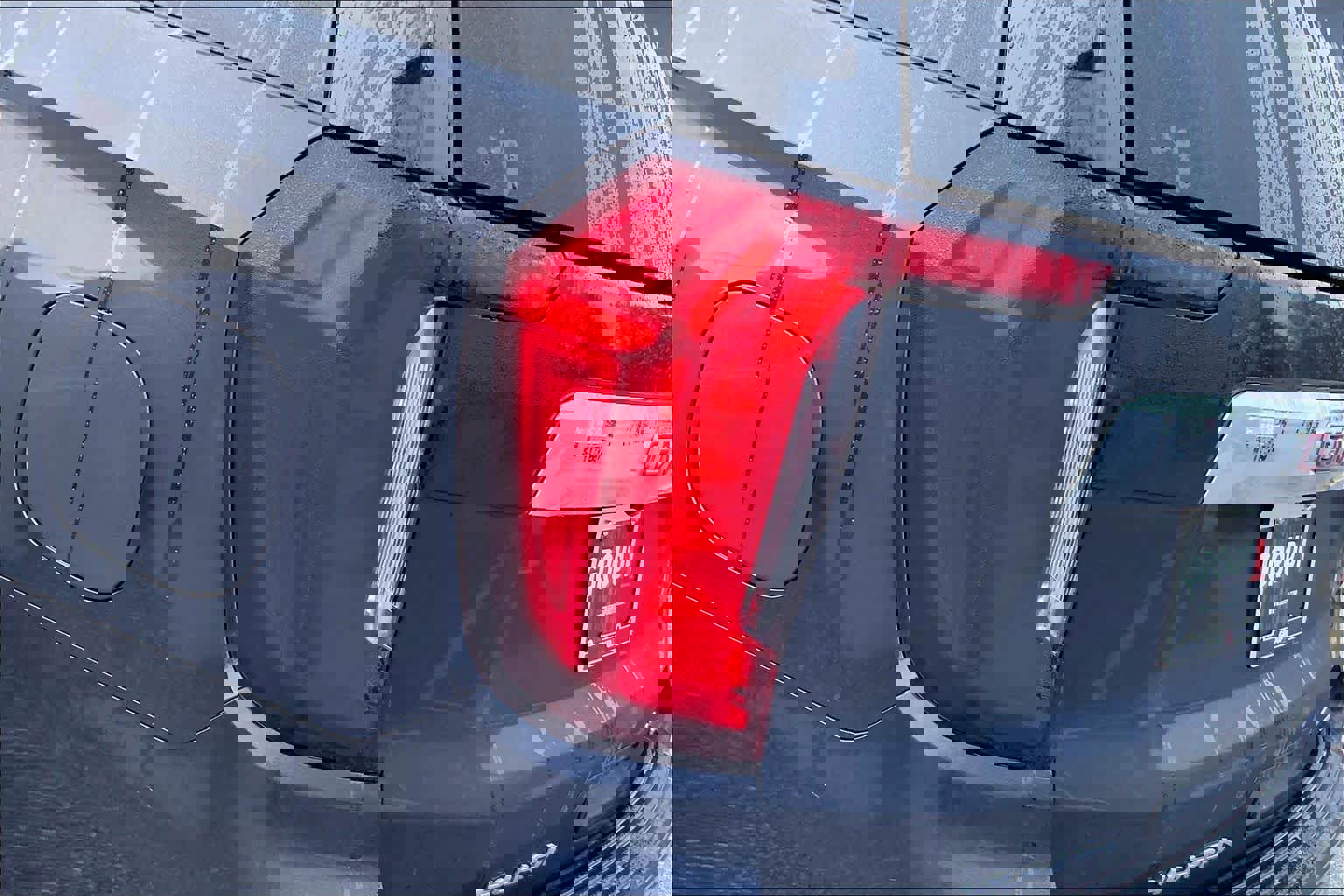 Used 2024 GMC Yukon SLT image 27