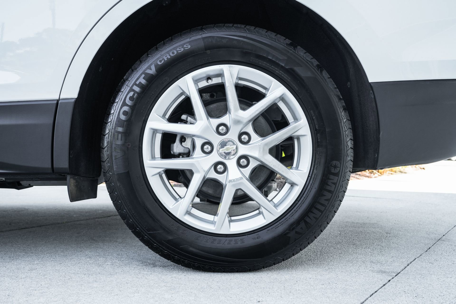 Used 2023 Chevrolet Equinox LS w/ LS Convenience Package image 28