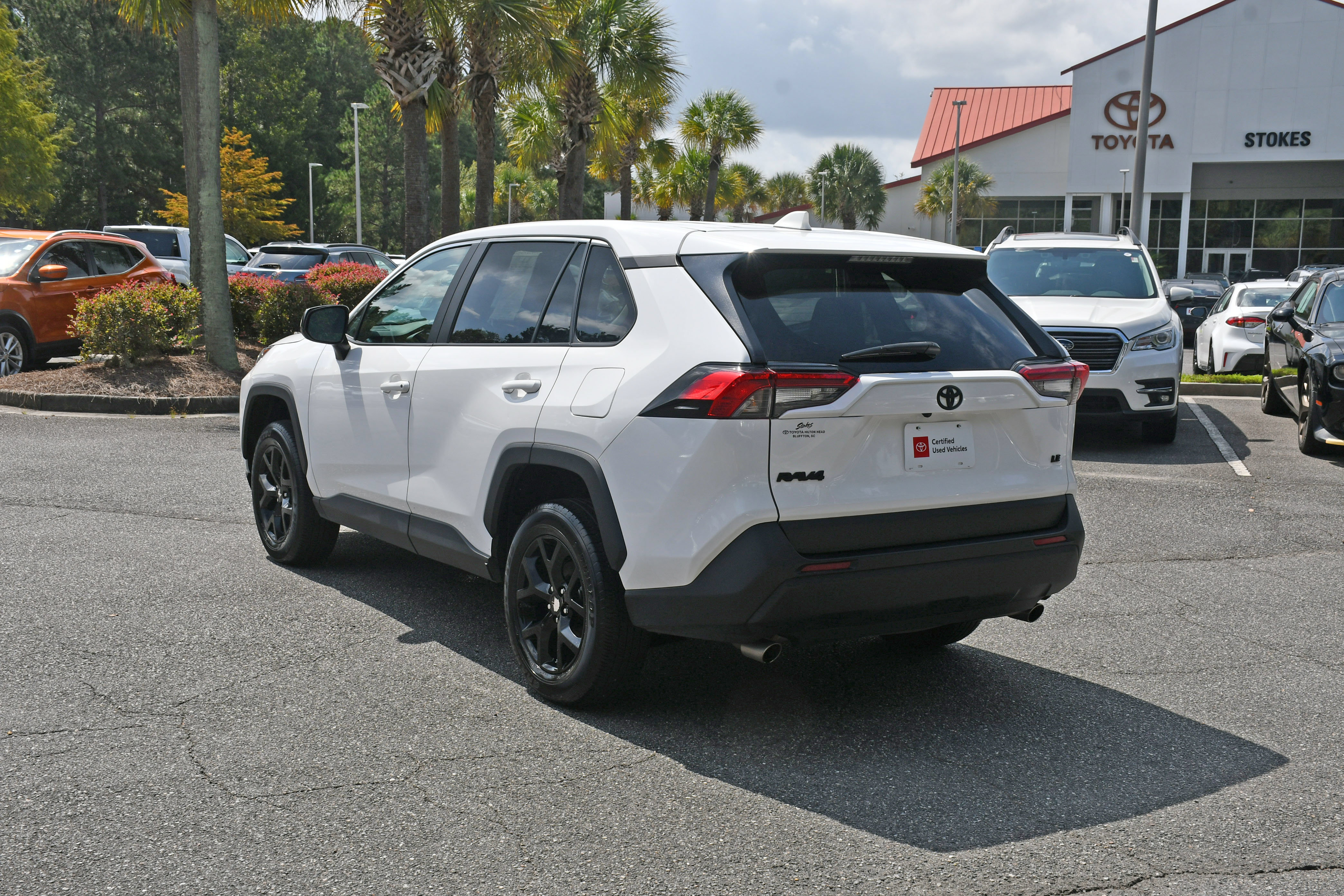 Certified 2023 Toyota RAV4 LE FWD image 3