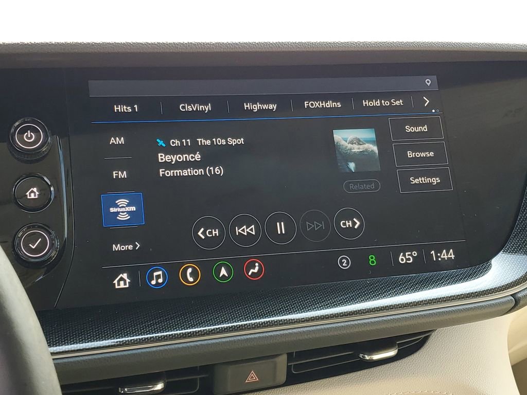Used 2022 Buick Envision Essence w/ Technology Package I FWD image 19